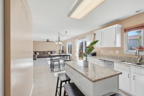 Tiny photo for 395 Brookhaven Trail, Pingree Grove, IL 60140 (MLS # 12493227)