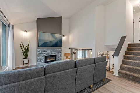 Tiny photo for 9308 Home Court, Des Plaines, IL 60016 (MLS # 12609526)