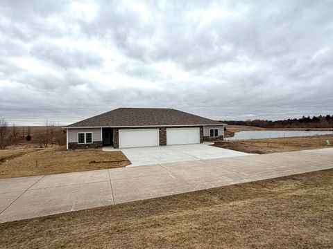 Photo of 135 CountryView Court, Aledo, IL 61231 (MLS # 12571789)