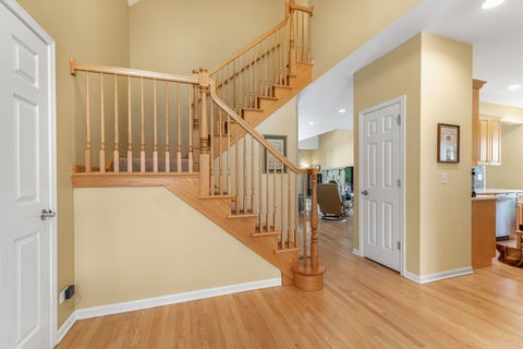 Tiny photo for 29w511 Cerny Circle, Warrenville, IL 60555 (MLS # 12742936)