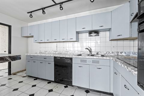 Tiny photo for 6301 N Sheridan Road #3R, Chicago, IL 60660 (MLS # 12434953)
