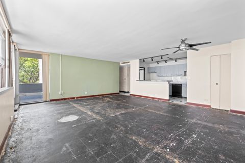 Tiny photo for 6301 N Sheridan Road #3R, Chicago, IL 60660 (MLS # 12434953)