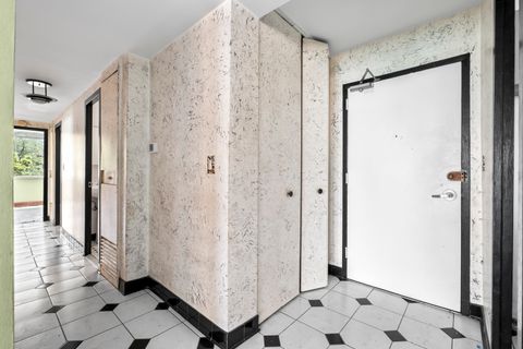 Tiny photo for 6301 N Sheridan Road #3R, Chicago, IL 60660 (MLS # 12434953)
