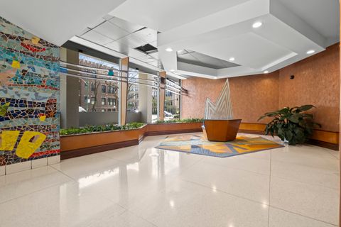 Tiny photo for 6301 N Sheridan Road #3R, Chicago, IL 60660 (MLS # 12434953)