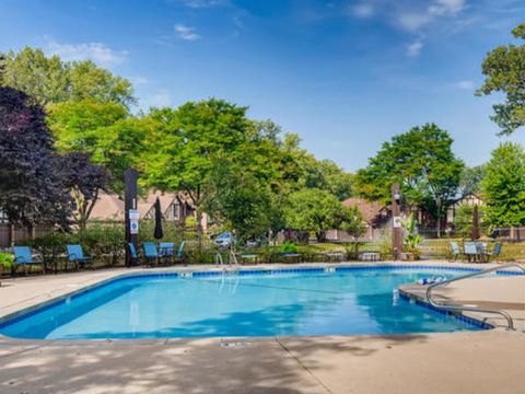 Tiny photo for 8246 Holly Court #D, Palos Hills, IL 60465 (MLS # 12490359)