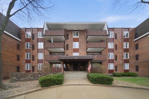 Photo of 121 S Spruce Avenue #101, Wood Dale, IL 60191 (MLS # 12603141)