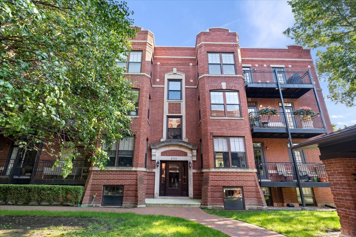 2701 N Mildred Avenue 2B