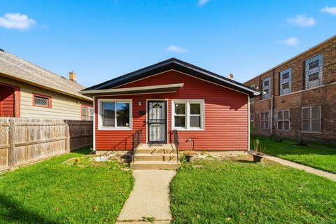 Tiny photo for 14921 Lincoln Avenue, Harvey, IL 60426 (MLS # 12505623)