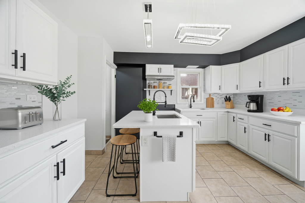 14921 Lincoln Avenue