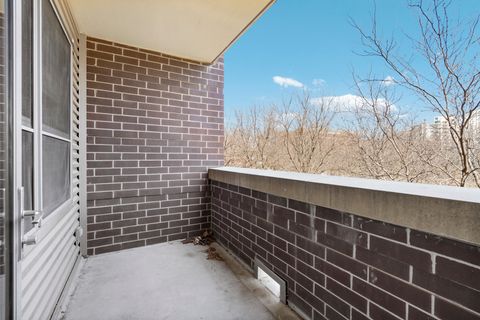 Tiny photo for 437 W Division Street #310, Chicago, IL 60610 (MLS # 12604905)