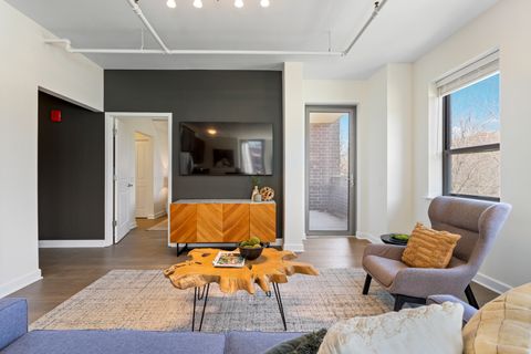 Tiny photo for 437 W Division Street #310, Chicago, IL 60610 (MLS # 12604905)