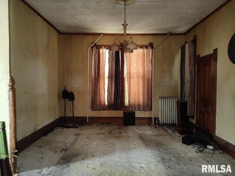 Tiny photo for 2035 Martin Luther King Jr Drive, Cairo, IL 62914 (MLS # EB459893)