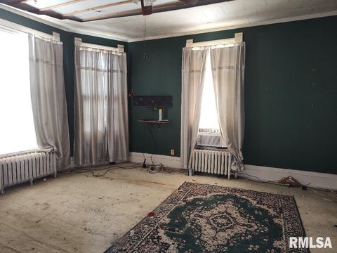 Tiny photo for 2035 Martin Luther King Jr Drive, Cairo, IL 62914 (MLS # EB459893)