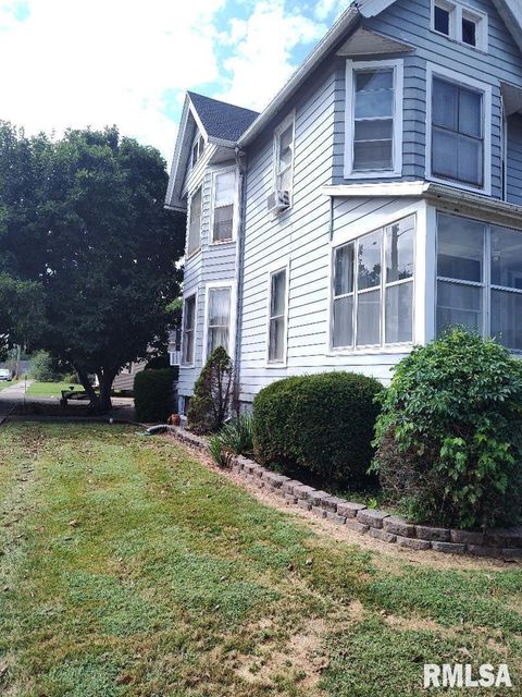 Tiny photo for 2035 Martin Luther King Jr Drive, Cairo, IL 62914 (MLS # EB459893)