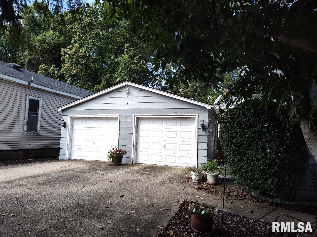 2035 Martin Luther King Jr Drive