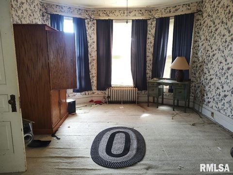 Tiny photo for 2035 Martin Luther King Jr Drive, Cairo, IL 62914 (MLS # EB459893)