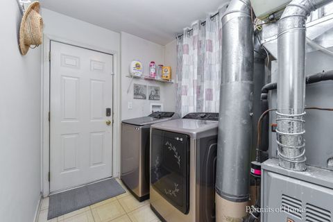 Tiny photo for 2414 SAVOY Court, Aurora, IL 60503 (MLS # 12615594)