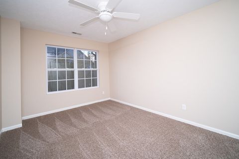 Tiny photo for 585 CLAYTON Circle #C, Sycamore, IL 60178 (MLS # 12505429)