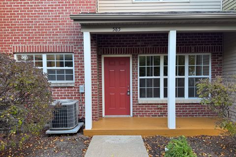 Tiny photo for 585 CLAYTON Circle #C, Sycamore, IL 60178 (MLS # 12505429)