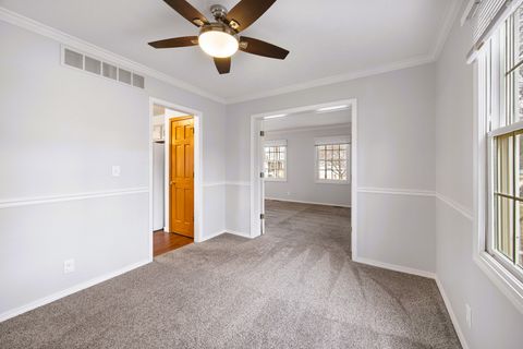 Tiny photo for 9 Blue Lake Court, Bloomington, IL 61704 (MLS # 12538200)