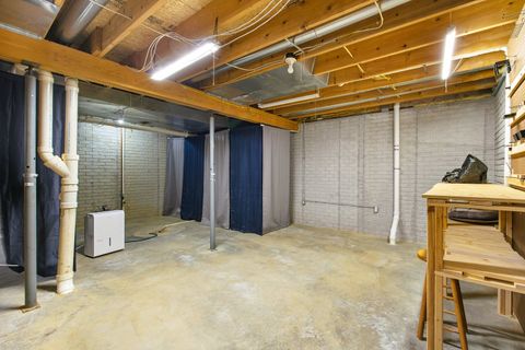 Tiny photo for 9 Blue Lake Court, Bloomington, IL 61704 (MLS # 12538200)