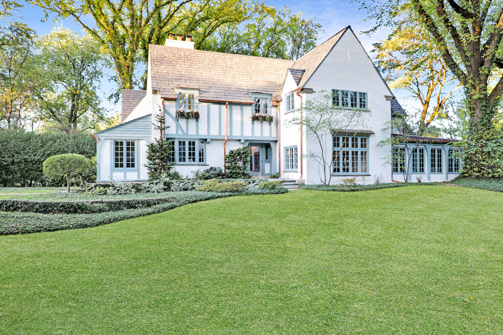 180 De Windt Road