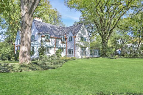 180 De Windt Road Winnetka IL 60093