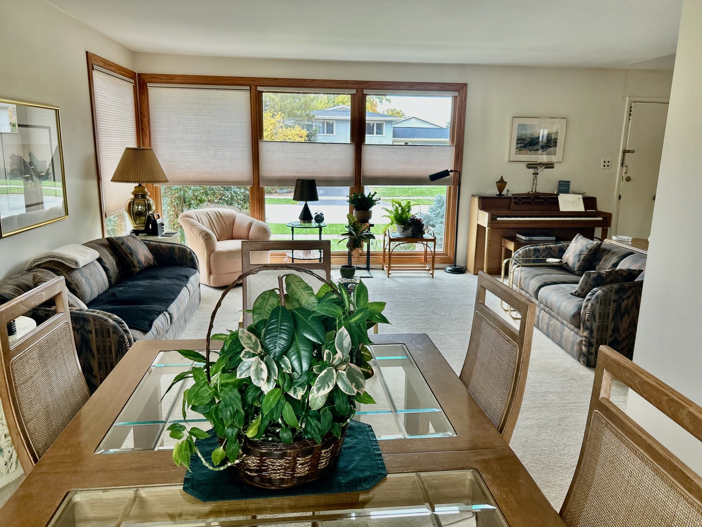 168 S Fairlane Avenue