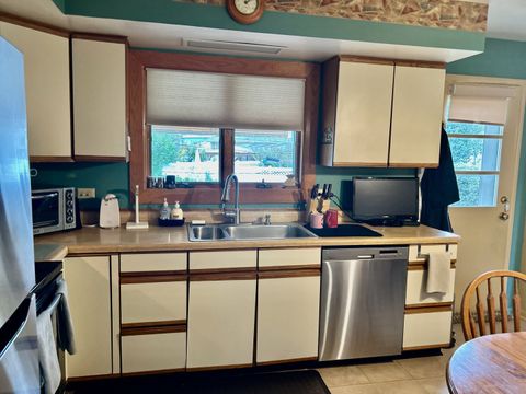 Tiny photo for 168 S Fairlane Avenue, Elmhurst, IL 60126 (MLS # 12508472)