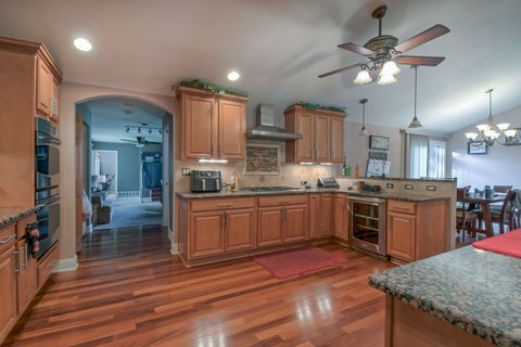 Tiny photo for 1605 S Regan Road, New Lenox, IL 60451 (MLS # 12528250)