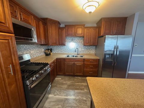 Tiny photo for 417 Monet Circle, Bolingbrook, IL 60440 (MLS # 12578475)