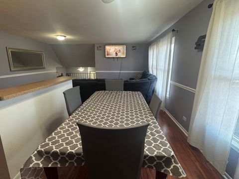 Tiny photo for 417 Monet Circle, Bolingbrook, IL 60440 (MLS # 12578475)