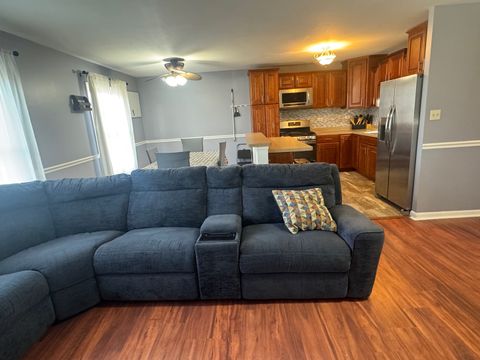 Tiny photo for 417 Monet Circle, Bolingbrook, IL 60440 (MLS # 12578475)