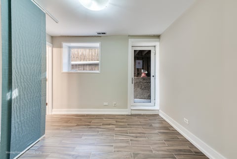 Tiny photo for 1625 W Ainslie Street #BE, Chicago, IL 60640 (MLS # 12690418)