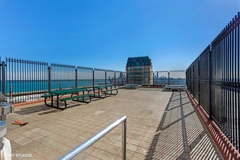 Tiny photo for 2626 N Lakeview Avenue #1604, Chicago, IL 60614 (MLS # 12729005)