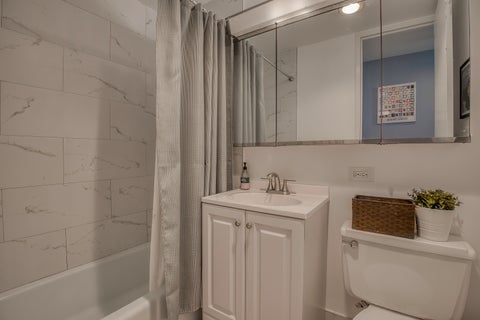 Tiny photo for 2626 N Lakeview Avenue #1604, Chicago, IL 60614 (MLS # 12729005)