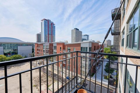 Tiny photo for 221 E Cullerton Street #617, Chicago, IL 60616 (MLS # 12504456)