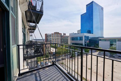 Tiny photo for 221 E Cullerton Street #617, Chicago, IL 60616 (MLS # 12504456)