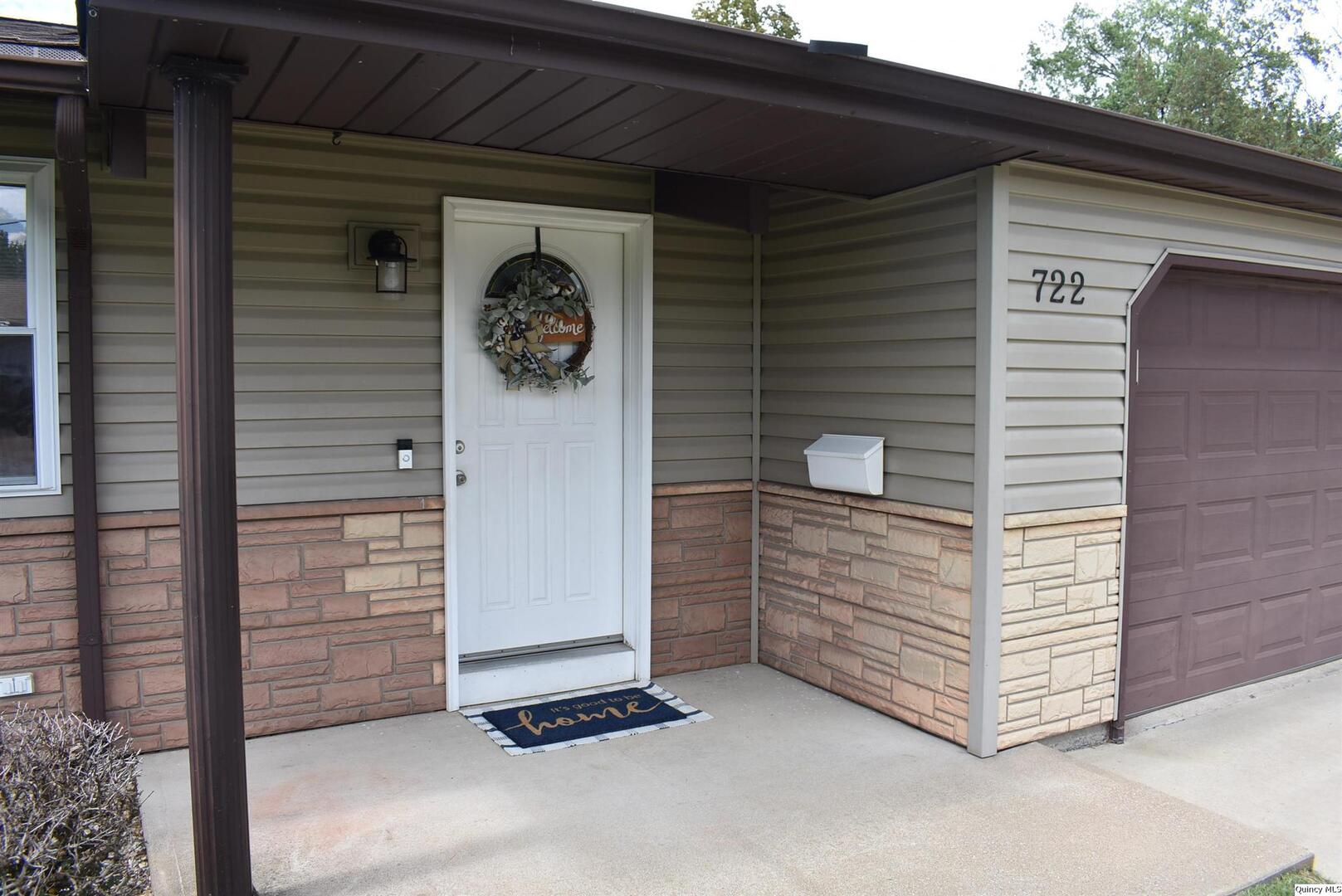 722 Ridgewood Dr