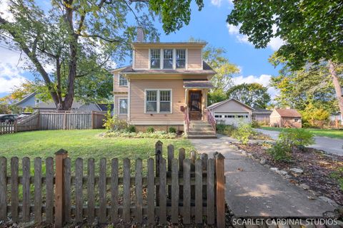 Photo of 84 S Caroline Street, Crystal Lake, IL 60014 (MLS # 12504741)