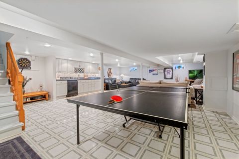 Tiny photo for 390 S York Road, Elmhurst, IL 60126 (MLS # 12481831)