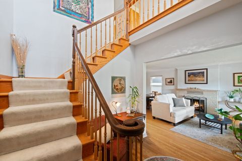 Tiny photo for 390 S York Road, Elmhurst, IL 60126 (MLS # 12481831)