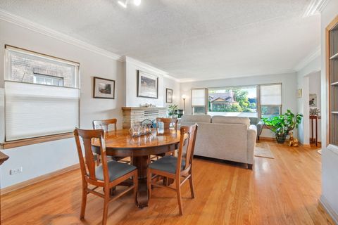 Tiny photo for 390 S York Road, Elmhurst, IL 60126 (MLS # 12481831)