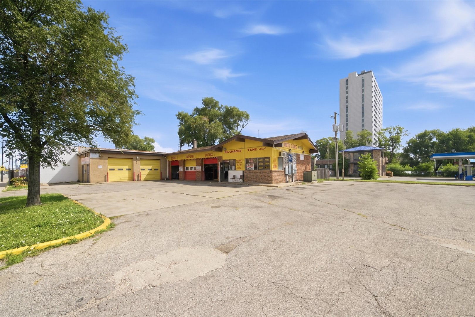 105 N Pulaski Road