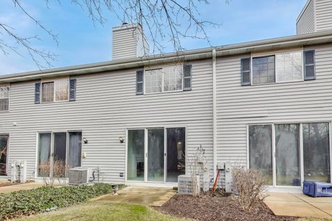 Tiny photo for 1254 S Candlestick Way, Waukegan, IL 60085 (MLS # 12546616)