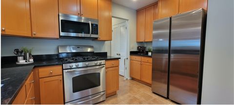 Tiny photo for 6870 N WILDWOOD Avenue, Chicago, IL 60646 (MLS # 12480177)