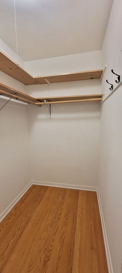 Tiny photo for 6870 N WILDWOOD Avenue, Chicago, IL 60646 (MLS # 12480177)