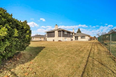 Tiny photo for 7631 Chestnut Drive, Orland Park, IL 60462 (MLS # 12577377)