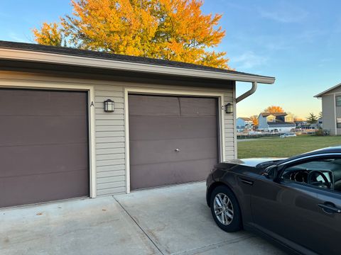 5820 WILSHIRE Court C Hanover Park IL 60133