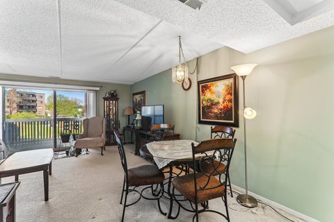 Tiny photo for 930 TAYLOR Drive #104, Gurnee, IL 60031 (MLS # 12726505)